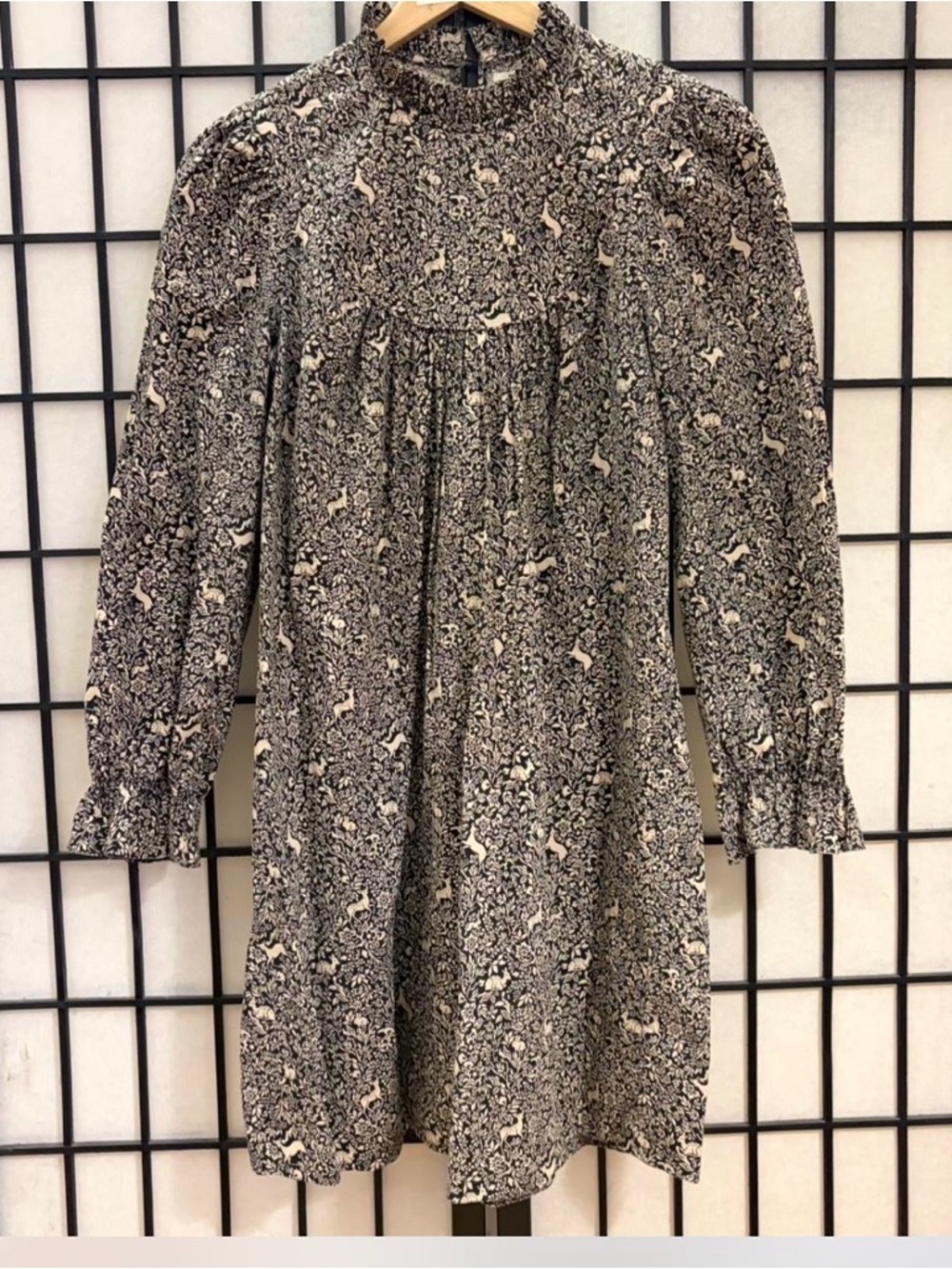 Doen Rare Dancing Fawn Dress Small. Beautiful Print